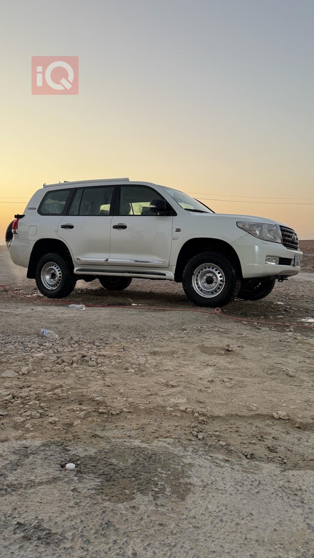 تويوتا لاندكروزر